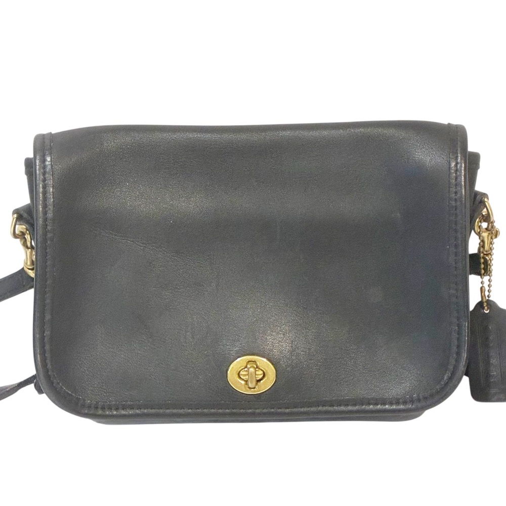 Vintage Coach A9C-9755 Penny Black Leather Pocket Purse Shoulderbag‎